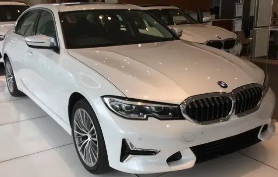宝马 · BMW 3 Series 车系示例照片