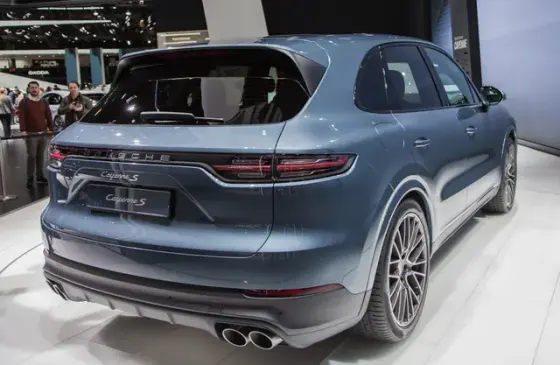 保时捷 · Porsche Cayenne 车系示例照片