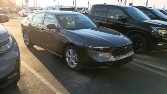 本田 · Honda Accord 车系示例照片